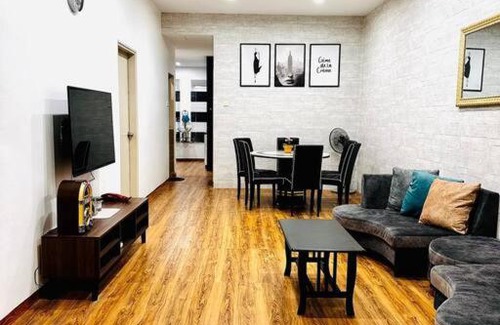 Daerah Kulai Casa | Kulai landed corner lot+kids pool+ mini waterpark