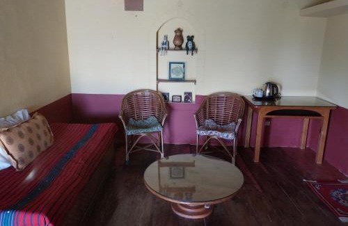 Almora Apartamento | Kumaon deodara cottages
