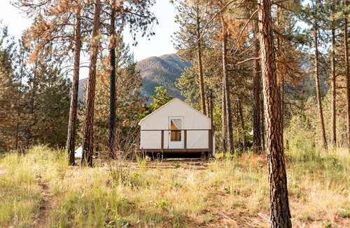 Lytton Alquiler De RV | KUMSHEEN Rafting Resort