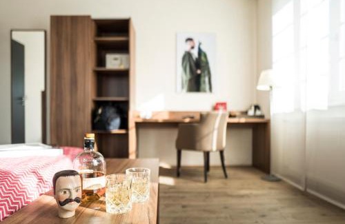 Loerrach Hotel | Kunsthotel "Drei König" am Marktplatz Stadt Lörrach
