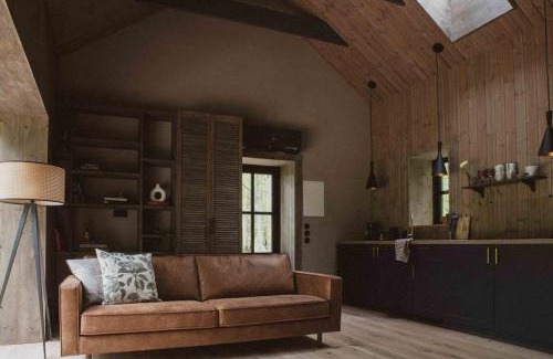 Gratiskes Casa | Kupetaite - Straw Bale Cabin in Nature