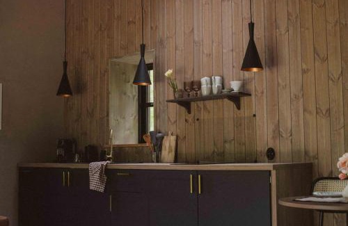 Gratiskes Casa | Kupetaite - Straw Bale Cabin in Nature