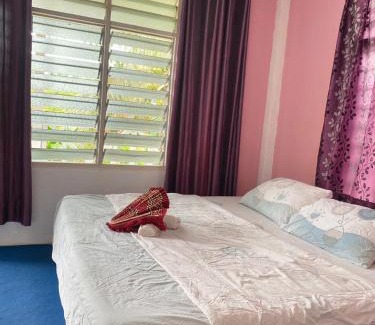 Larut Hotel | Kurau Stone Chalet