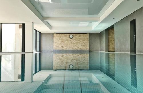 Schluchsee Apartamento | Kurhotel Schluchsee App 1511 - Schwarzwaldhirsch - mit Innenpool und Sauna, Schluchsee