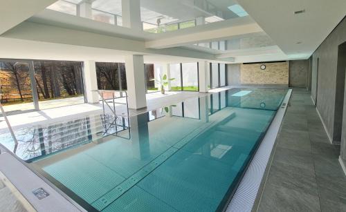 Schluchsee Apartamento | Kurhotel Schluchsee App 1102 - Sweet-Home - mit Pool, Sauna, Schluchsee