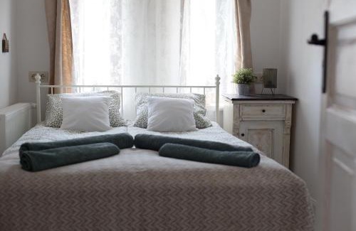 15th District Apartamento | Kúria Apartman Budapest with free parking