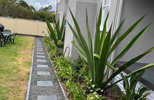Kurri Kurri Casa | Kurri Kurri Country Cottage close to shops and freeway