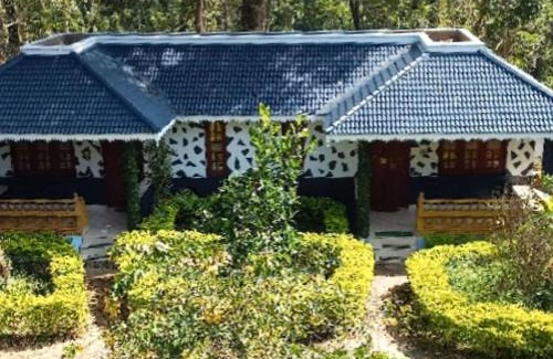Kaimane Cabina | Kuruva Castle Cottages - Experience Nature & Wildlife