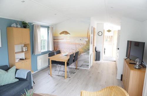 Groede Chalet De Esquí | Kustverhuur, Groede, Paarlhof 53