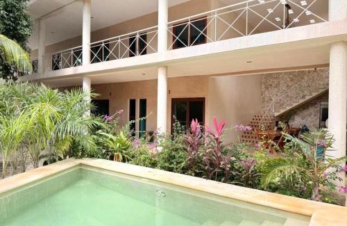 Valladolid Cabina | Kuun Beek, hotel y centro holistico