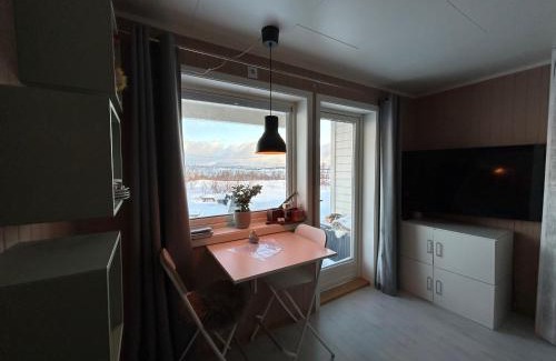 Tromso Casa | Kvaløya Arctic Retreat - Room in Beautiful Kvaløya, Tromsø