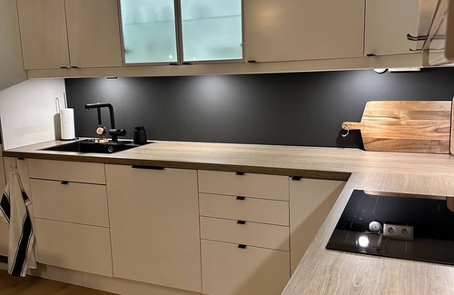 Tromso Apartamento | Kvaloysletta - 2 Bed Apartment - Free Parking