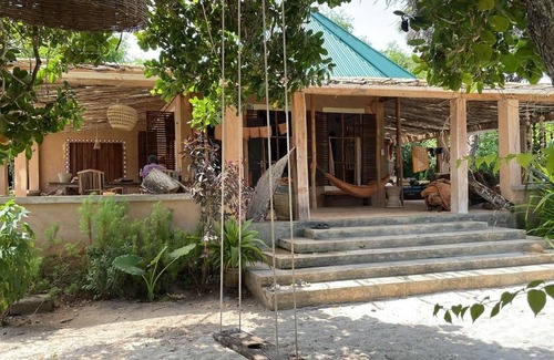 Pangani Cama Y Desayuno | Kwa Simba Tanzania