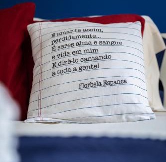 Faro Apartamento | Kwadalayo Art Quarters