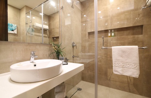 Maharana Pratap Nagar Hotel | Kwality's Motel Shiraz