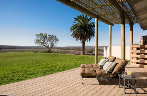 Grahamstown Cabina | Kwandwe Private Game Reserve - Fort House