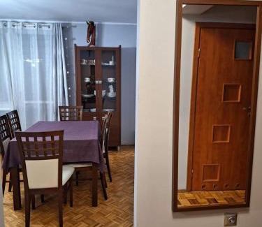 Sroda Wielkopolska Apartamento | KWATERY PRACOWNICZE