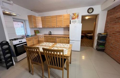 Nowogard Apartamento | KWT Olchowo Apartament - Self Check in - Wejście na KOD