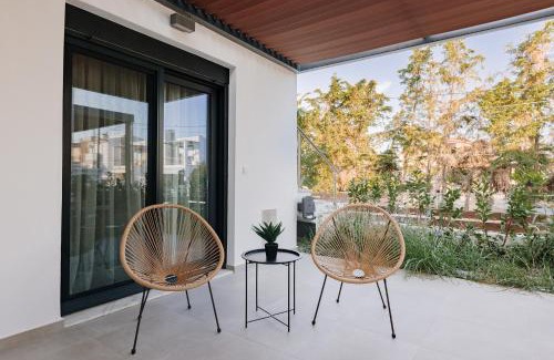 Nea Iraklitsa Casa | Kyan Executive Suites