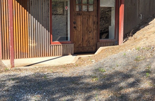 Cedaredge Apartamento | Kyles Grill and Bar