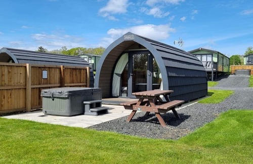 Coldstream Cabaña | Kyloe Glamping Pod (Pet Friendly)