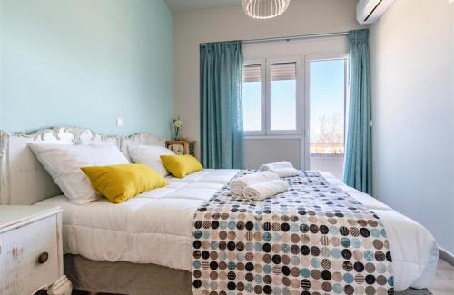 Filaki Apartamento | Kyma Seaview Apartment 2, Episkopi Beach