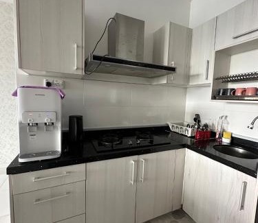 Ayer Keroh Apartamento | Kyra The Heights Residence Condo Ayer Keroh Melaka WiFi, Netflix & Pool
