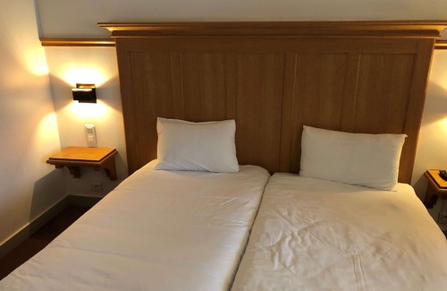 Creil Hotel | Kyriad Creil - Chantilly Nord