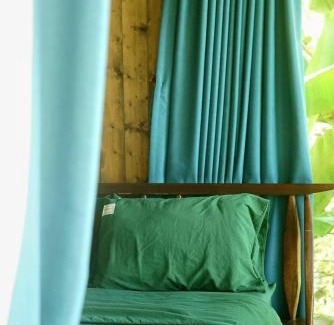 Dien Khanh Chalet De Esquí | Làng Nhỏ - Hồ Láng Nhớt Resort with Nature Life