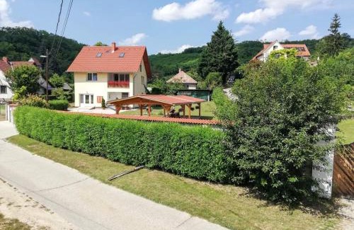 Szekszard Casa | Lótuszvirág Vendégház