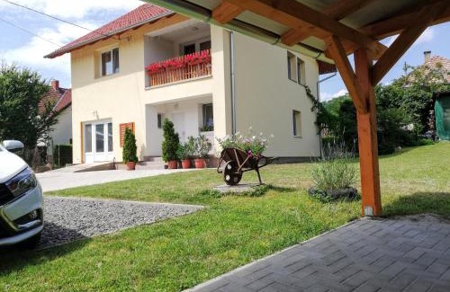 Szekszard Casa | Lótuszvirág Vendégház