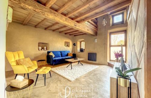 Saint-Etienne-de-Fontbellon Casa | L’ Échappée Cachée - Gîte de Charme