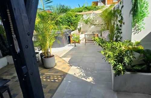Etang Sale Les Bains Apartamento | L'échappée Tropicale - L'Echappée ZEN - SPA, ambiance zen et confort, à 5min de la plage