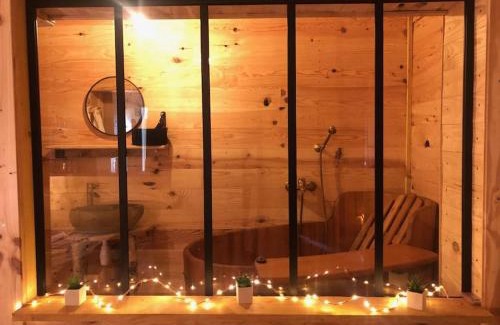 Diges Chalet De Esquí | L'écrin boisé - Cabane avec spa