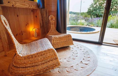 Diges Chalet De Esquí | L'écrin boisé - Cabane avec spa
