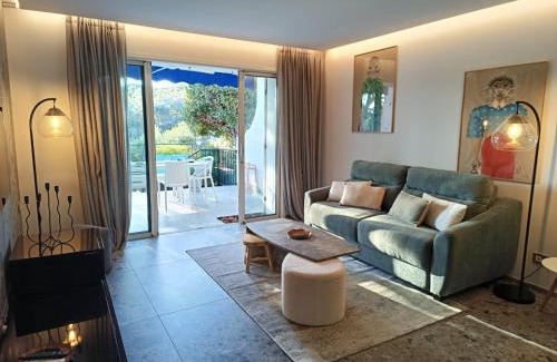 Saint-Raphael Apartamento | L'écrin d'Azur appartement 5 personnes à 5 minutes à pied de la mer