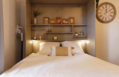 Alco Apartamento | L'écrin, Studio Cosy, MBS, Wifi, Parking, Clim