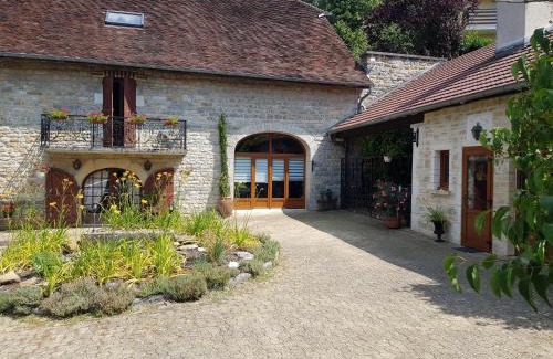 Saint-Germain-les-Arlay Casa | L'écurie