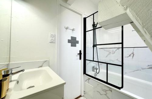 Mont-de-Marsan Apartamento | L'Élégance Montoise - Plein Centre - Tout Confort