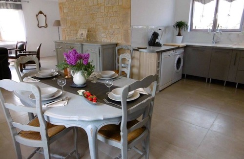 Prats-de-Carlux Casa | L'énéa, 5-person character house with pool access