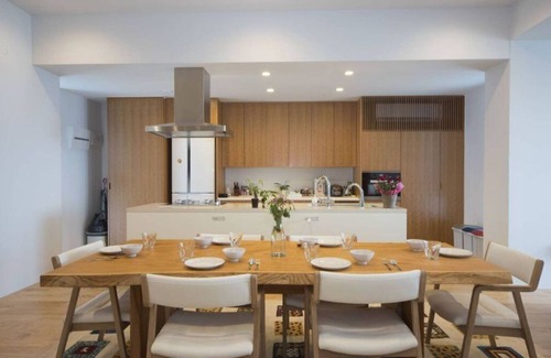 Nakadomari Casa | L 500㎡ Seaveiw 10M PISCINA 4 suites, 5 baños completos 1F y 2F