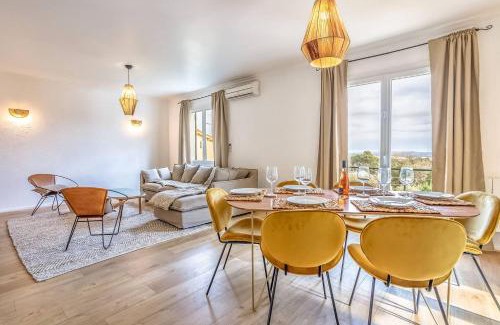 Connaux Casa | L'abeliano - House With Pool Near Uzs