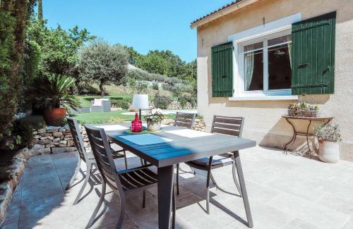 Connaux Casa | L'abeliano - House With Pool Near Uzs