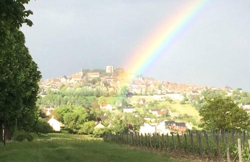 Saint-Satur Cama Y Desayuno | l'abri du viaduc