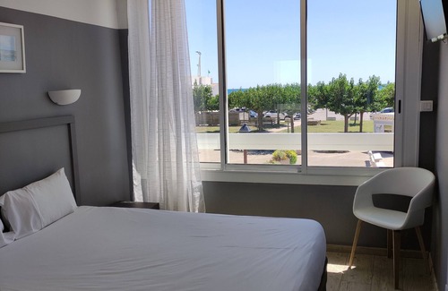 Saintes-Maries-de-la-Mer Hotel | L'Abrivado