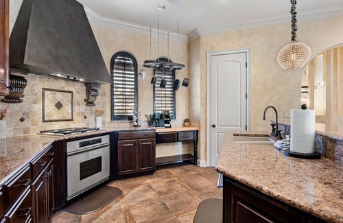 St. Tropez Casa | L'Alba - Luxury Mediterranean ~ Sleeps 13 NEW! Summer Specials!
