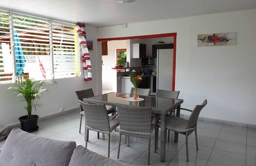 Le Robert Casa | L'ALPINIA, house with garden, peaceful and quiet... beach, airport 15mn away