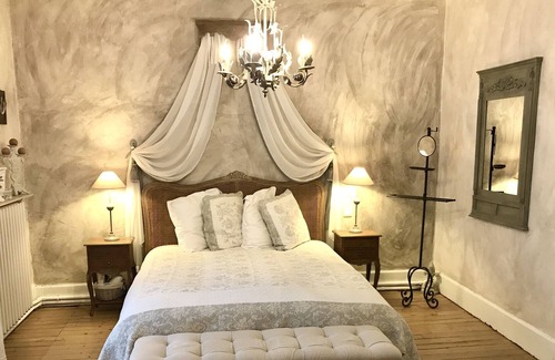 Langeais Casa | L'Ange est rêveur