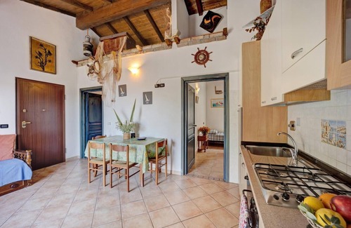 Pompeiana Apartamento | L'angolo del Mare - Dos Habitaciones Piso, Capacidad 5