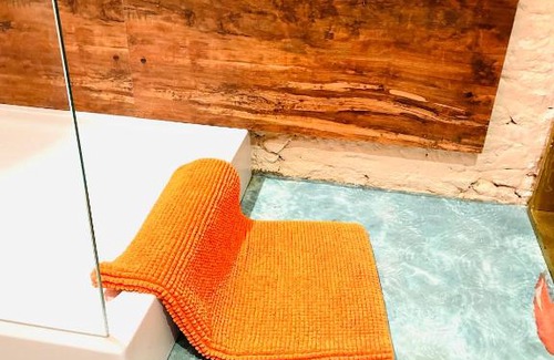 Salles Casa | L'annexe St Armand - À 2 pas de la l'Eyre -